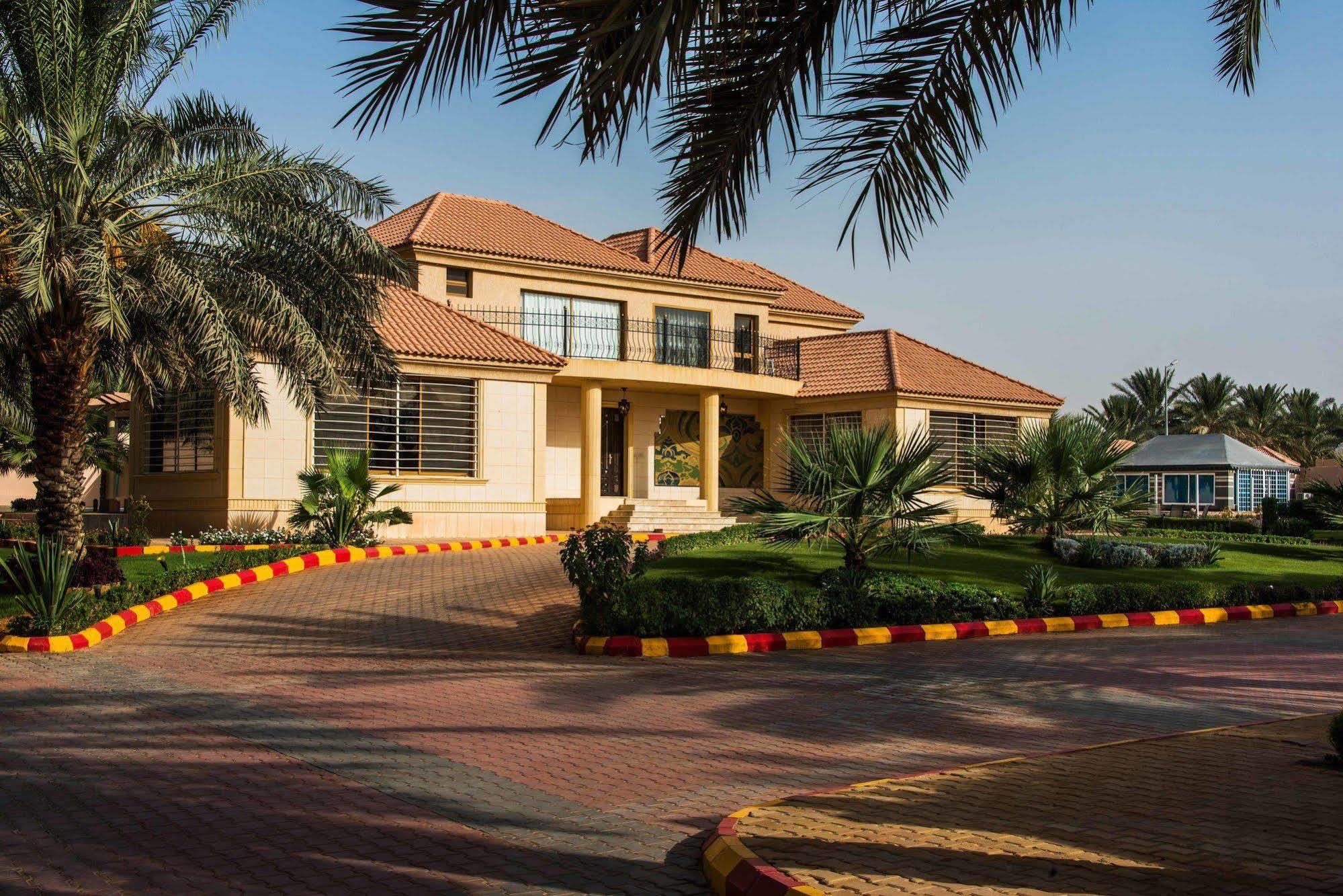 Boudl Al Nakheel Hotell Unaizah Exteriör bild