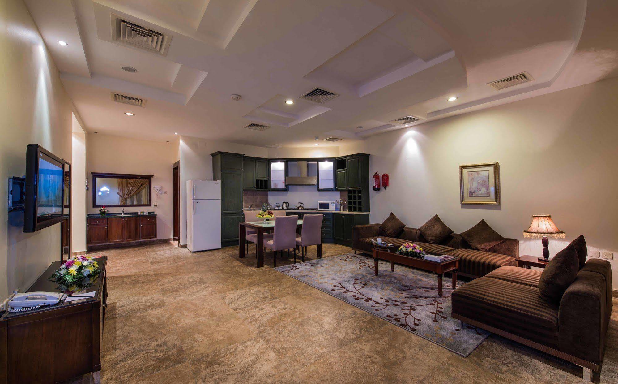Boudl Al Nakheel Hotell Unaizah Exteriör bild